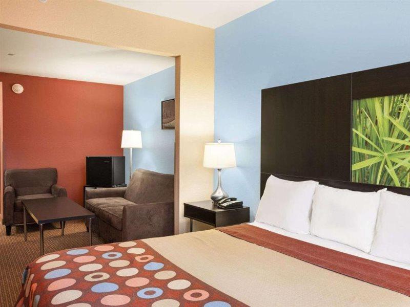 ซูเปอร์ 8 บาย วินด์แฮม เพนน์สวิลล์/วิลมิงตัน Motel Pennsville ภายนอก รูปภาพ