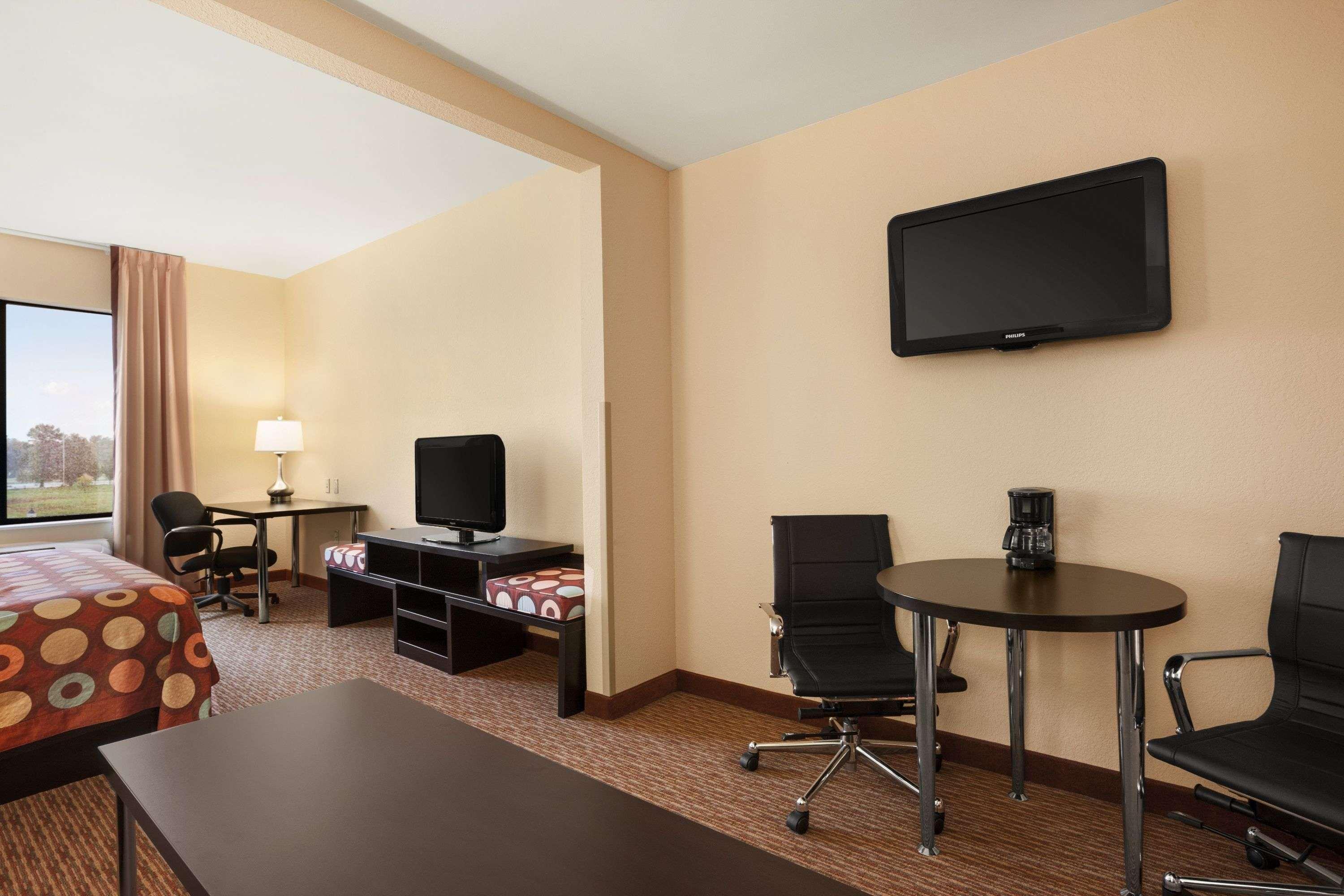ซูเปอร์ 8 บาย วินด์แฮม เพนน์สวิลล์/วิลมิงตัน Motel Pennsville ภายนอก รูปภาพ